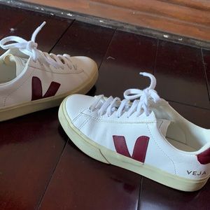 Veja Sneaker